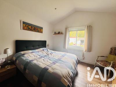 Maison - 202 m² - 6 pièces