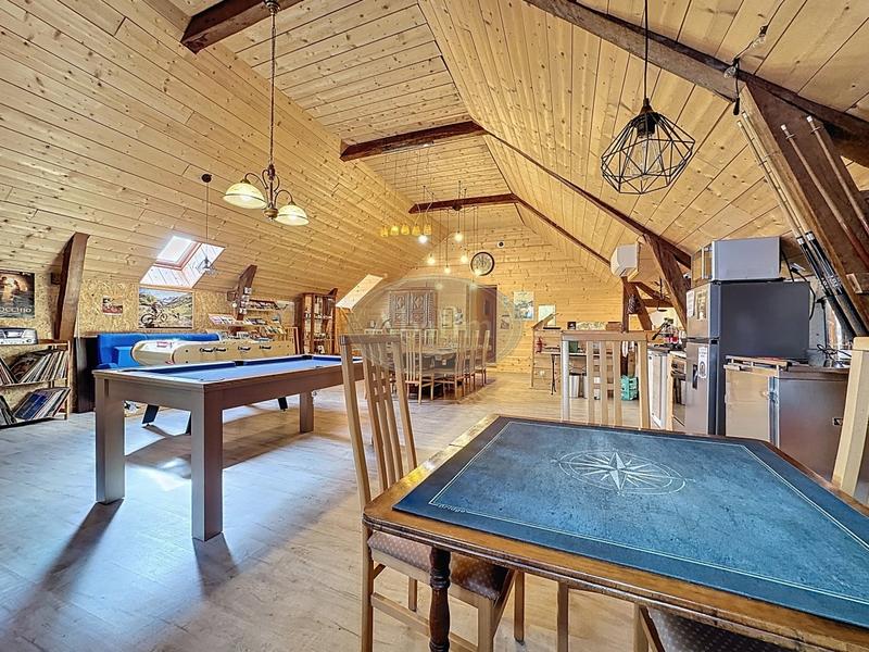 Gîte - 313 m² - 9 pièces