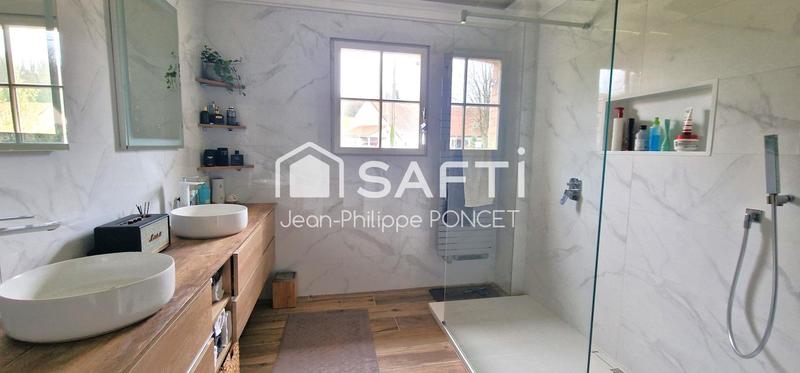 Maison - 147 m² - 7 pièces