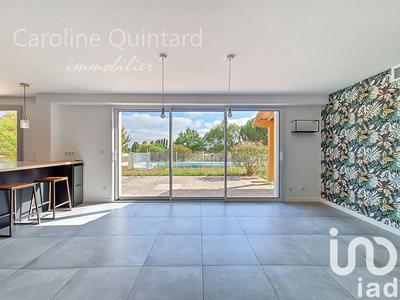 Maison - 187 m² - 8 pièces