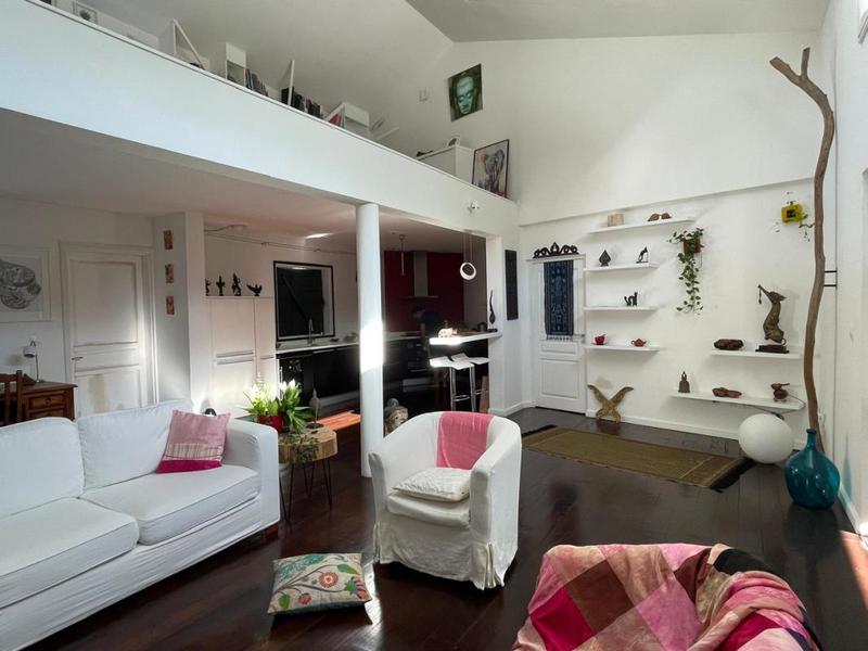 Maison - 165 m² - 3 pièces