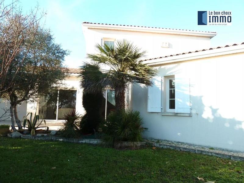 Pavillon - 181 m² - 7 pièces