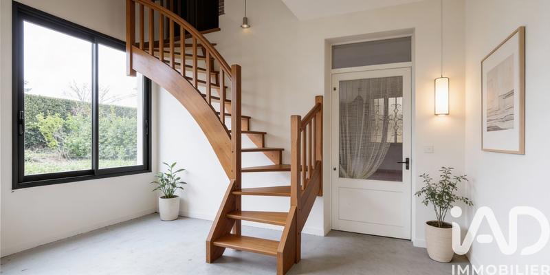 Maison - 83 m² - 4 pièces