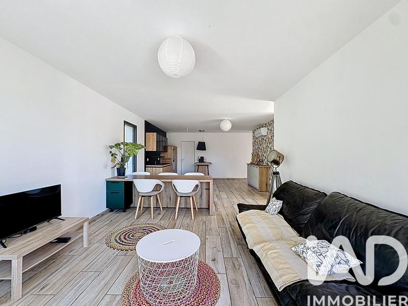 Maison - 95 m² - 4 pièces