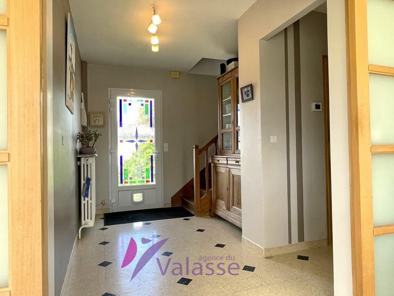 Maison traditionnelle - 162 m² - 6 pièces