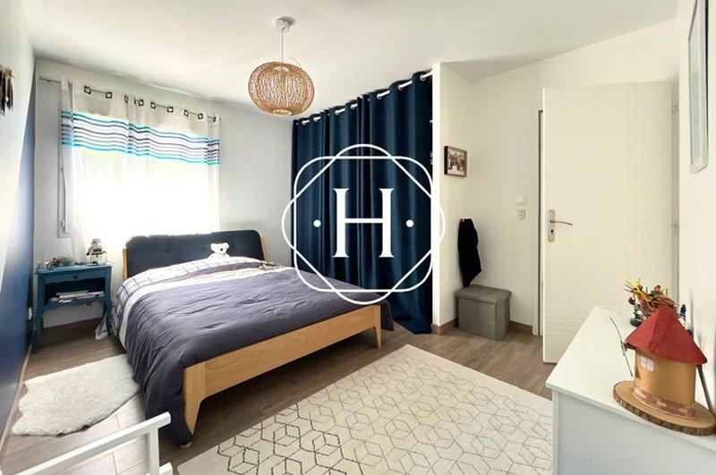 Maison - 157 m² - 6 pièces