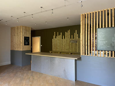 Maison de village - 718 m² - 8 pièces