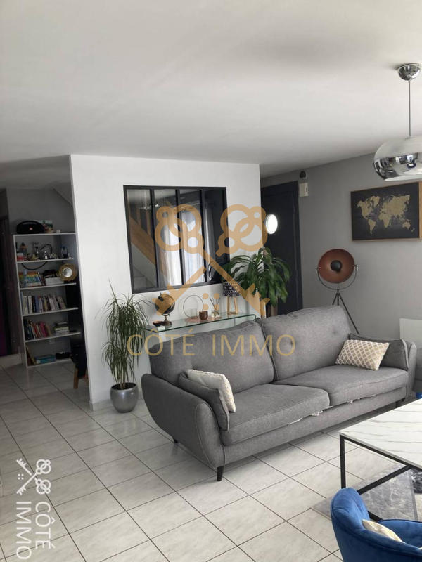 Maison - 140 m² - 6 pièces