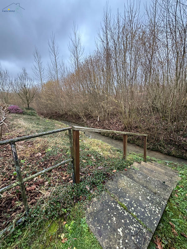 Maison - 88 m² - 6 pièces