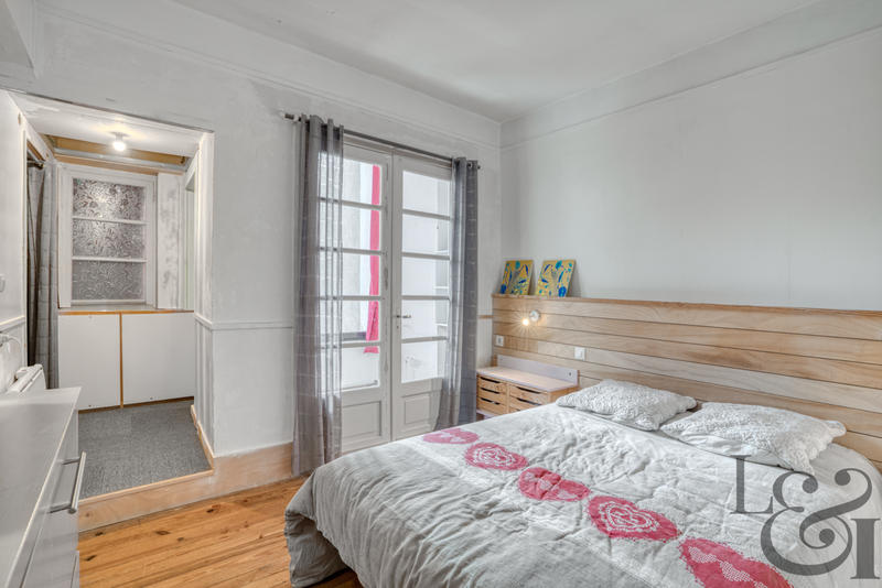 Maison - 99 m² - 5 pièces