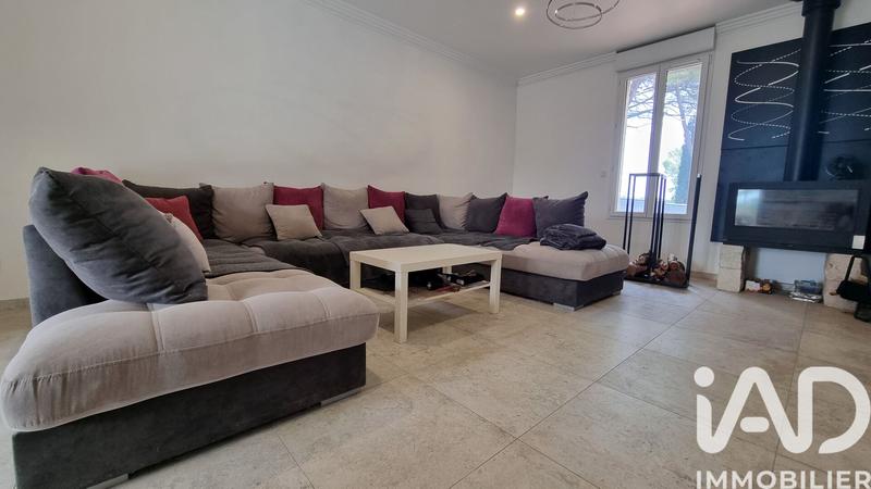 Maison - 200 m² - 6 pièces