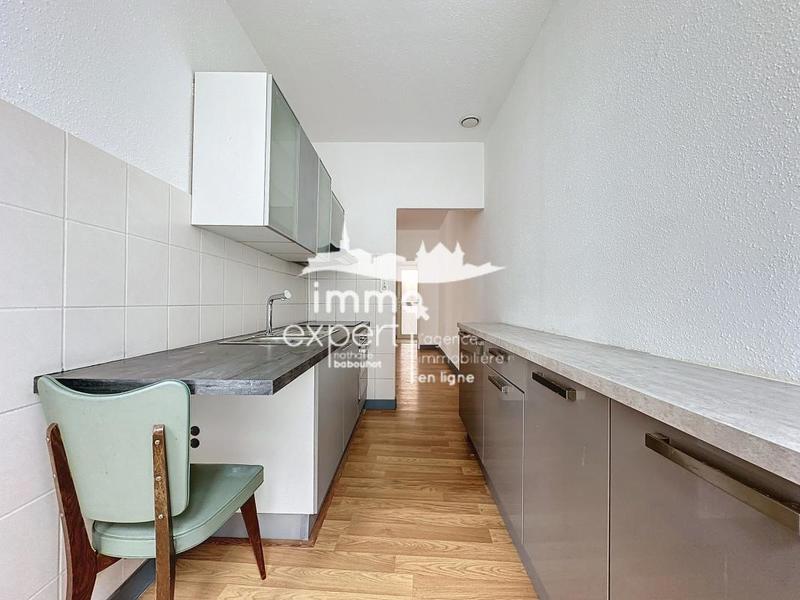 Appartement - 88 m² - 5 pièces