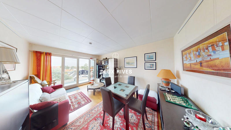 Appartement - 49 m² - 2 pièces