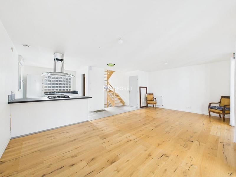 Maison de ville - 86 m² - 4 pièces