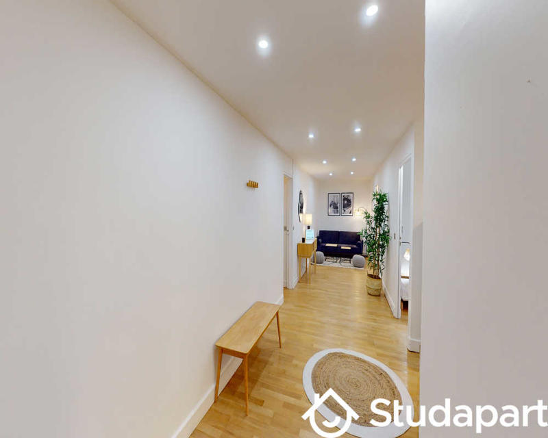 Chambre - 60 m² - 1 pièce