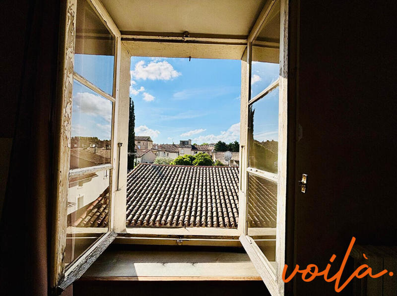 Maison - 237 m² - 8 pièces