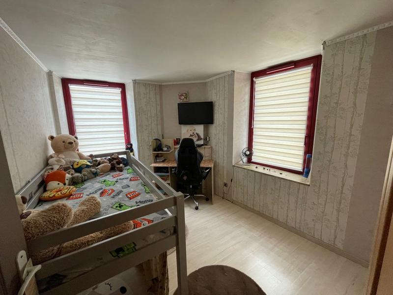 Maison - 202 m² - 5 pièces