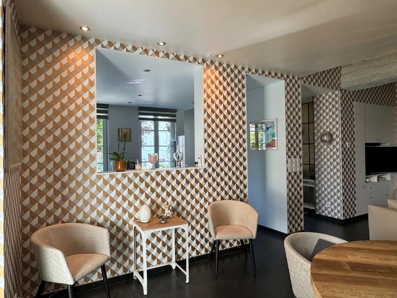 Maison - 175 m² - 14 pièces