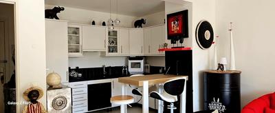 Appartement - 49 m² - 2 pièces