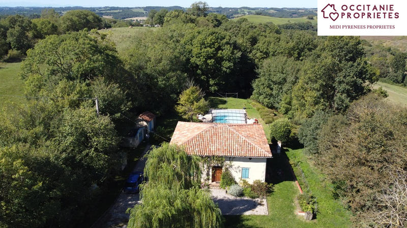 Maison - 163 m² - 5 pièces