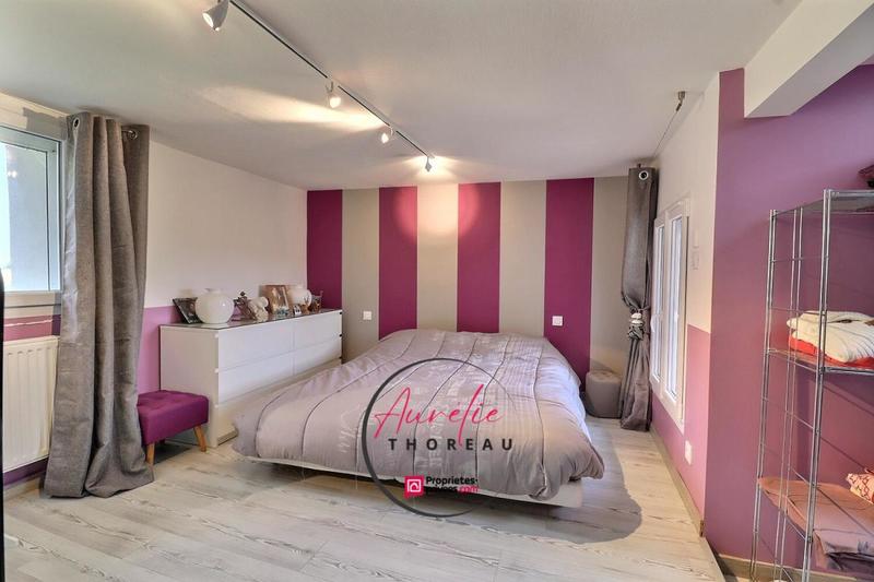 Maison - 150 m² - 8 pièces