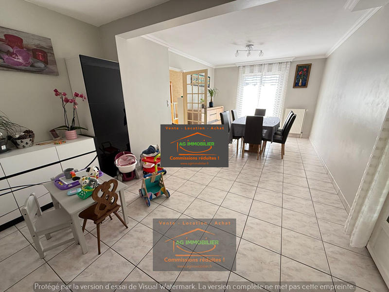 Maison - 141 m² - 7 pièces