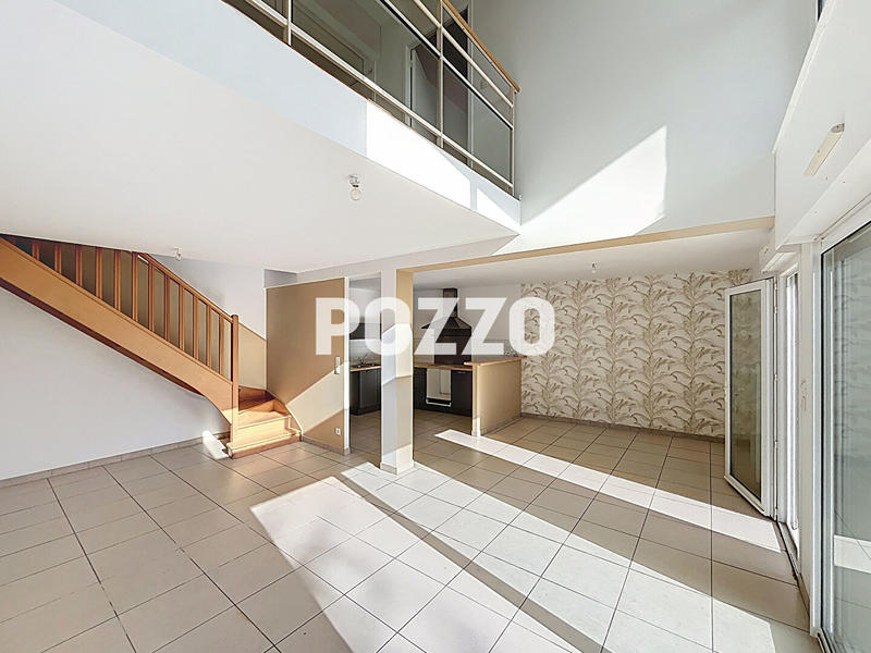 Appartement - 110 m² - 4 pièces