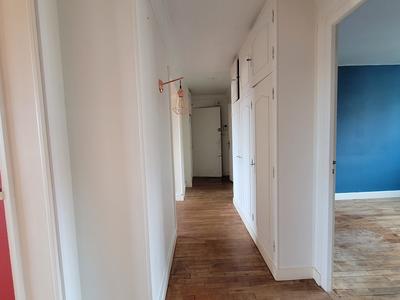 Appartement - 79 m² - 4 pièces