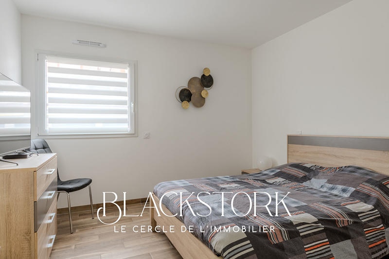 Appartement - 90 m² - 4 pièces