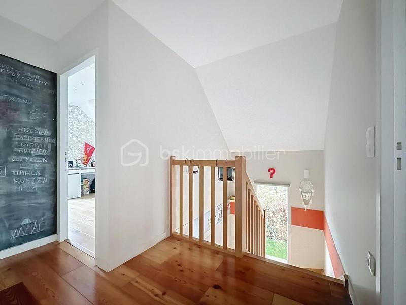 Pavillon - 94 m² - 5 pièces