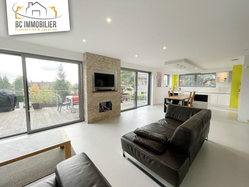 Maison - 174 m² - 6 pièces