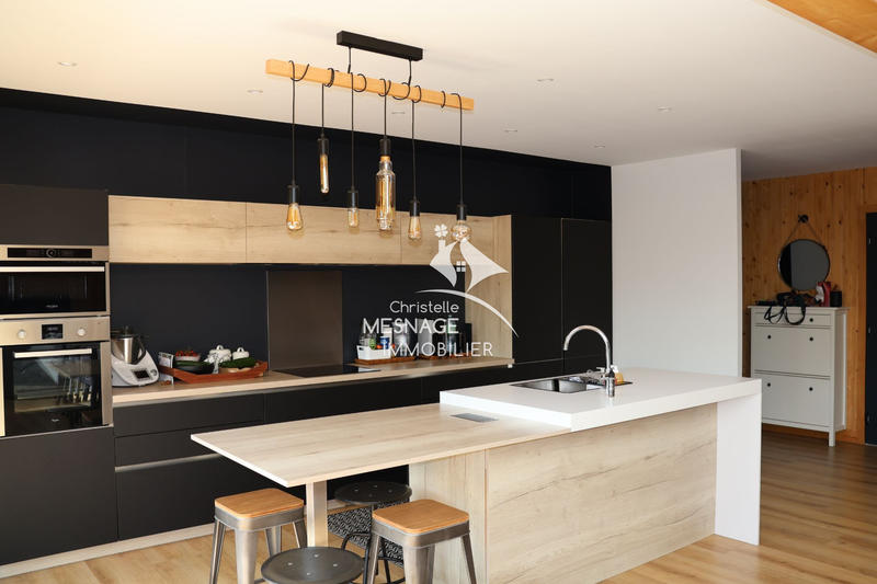 Maison contemporaine - 162 m² - 6 pièces