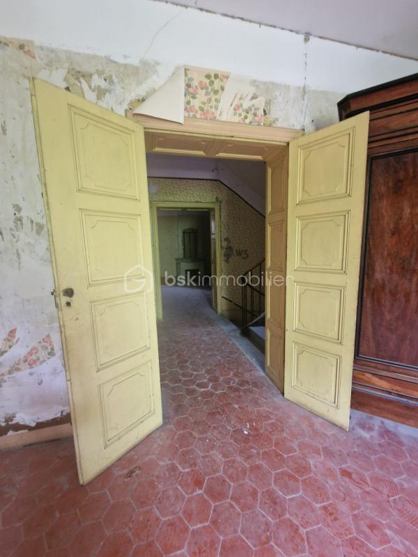 Maison de maîtres - 180 m² - 6 pièces