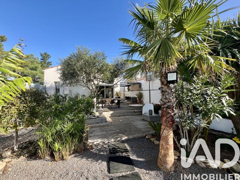 Maison - 110 m² - 5 pièces