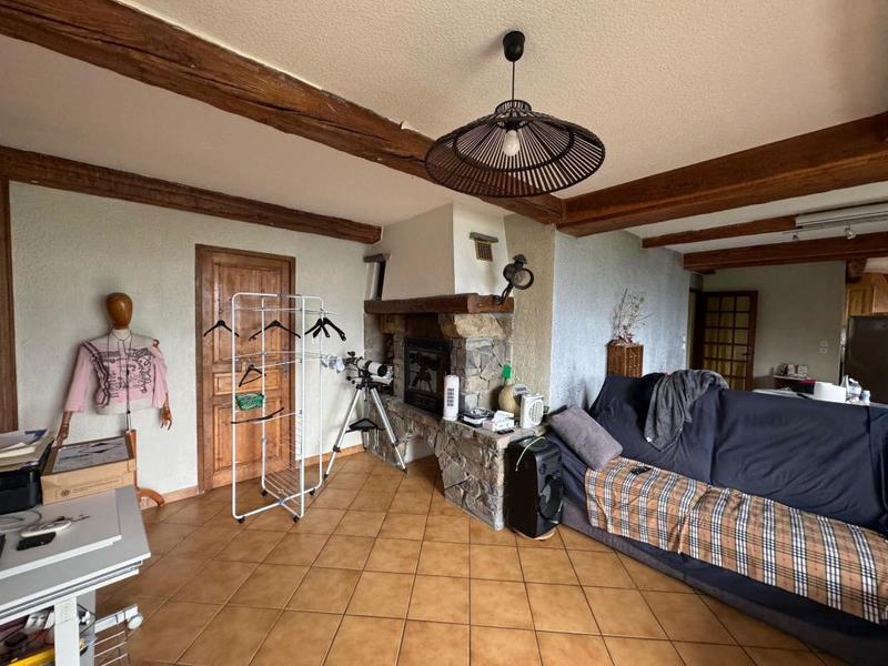 Appartement - 77 m² - 3 pièces