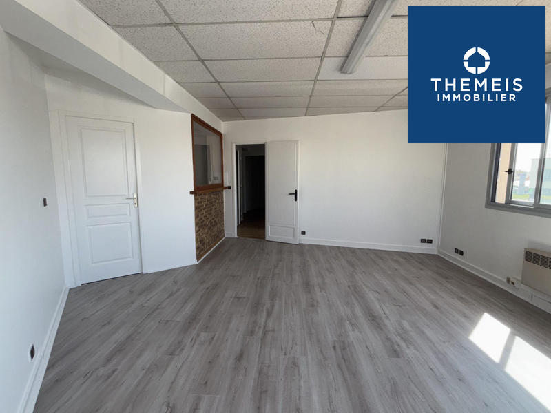 Bureau - 87 m² - 3 pièces