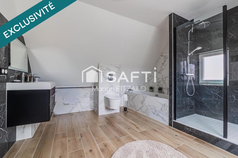 Maison - 246 m² - 5 pièces