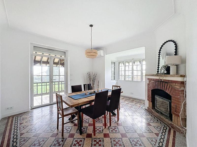 Maison - 144 m² - 6 pièces