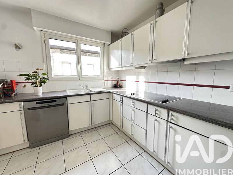 Appartement - 119 m² - 6 pièces