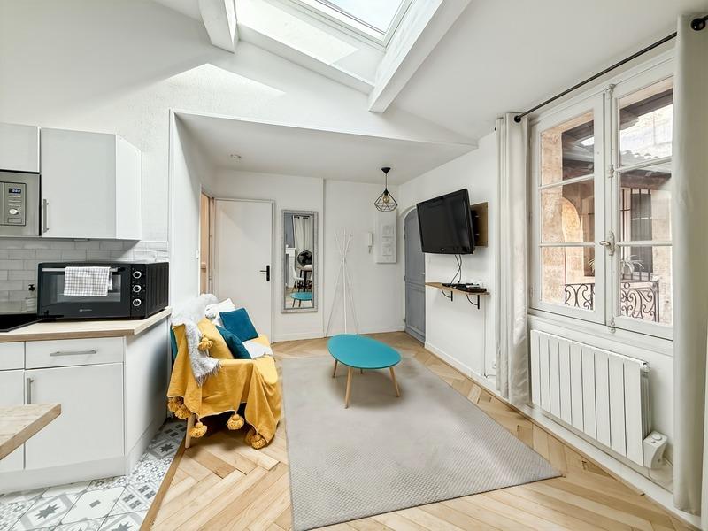 Studio - 28 m² - 1 pièce