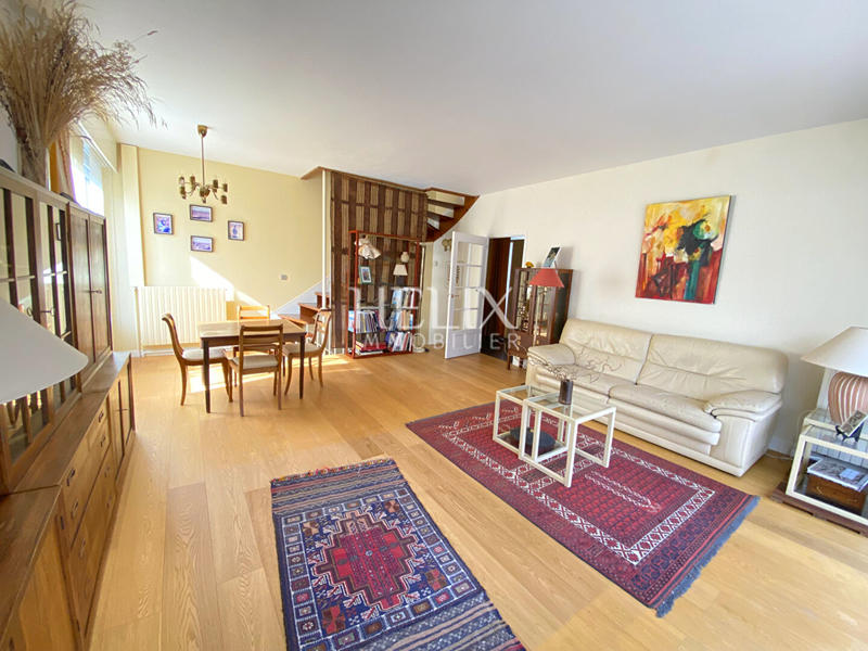 Maison - 111 m² - 5 pièces