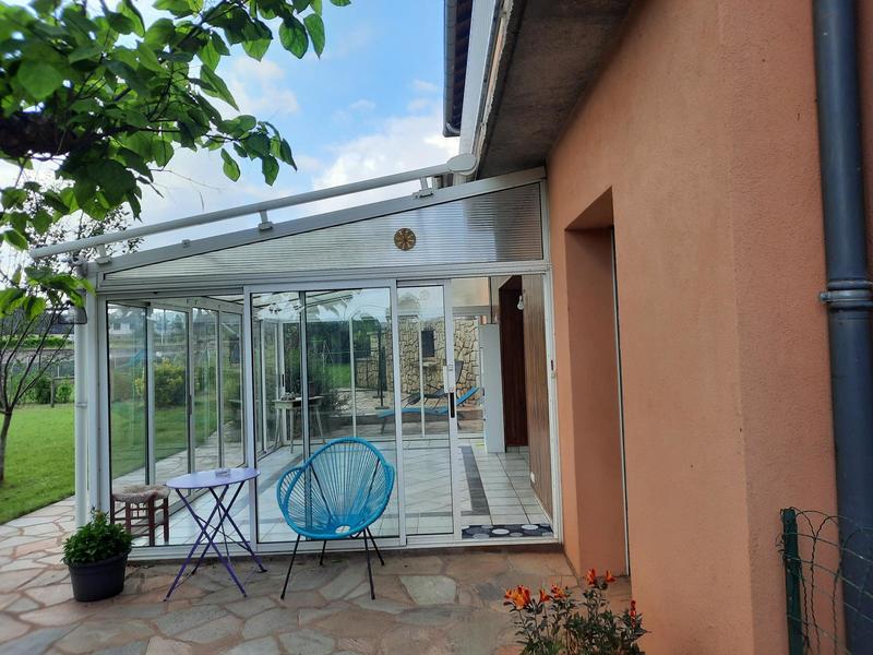 Maison - 320 m² - 12 pièces