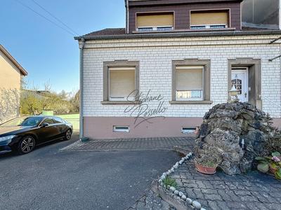 Maison - 140 m² - 7 pièces