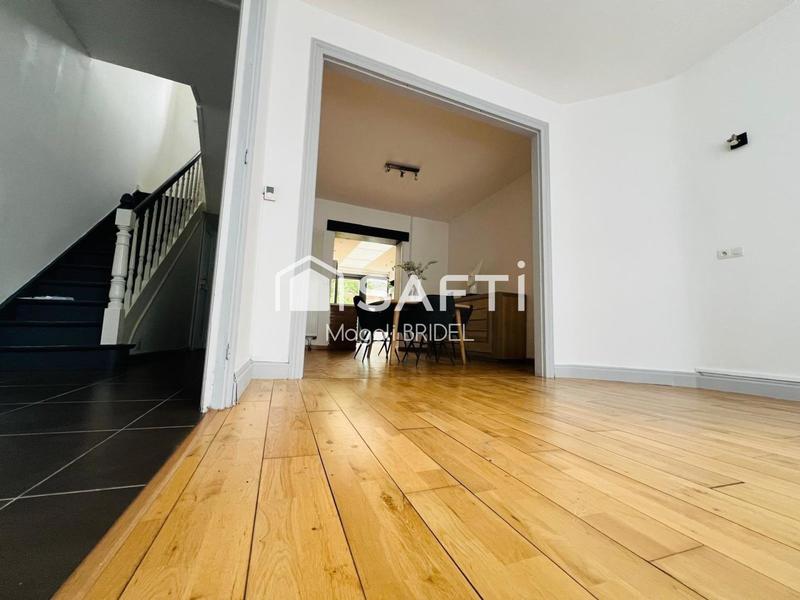 Maison - 102 m² - 6 pièces