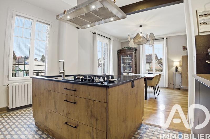 Maison - 175 m² - 7 pièces