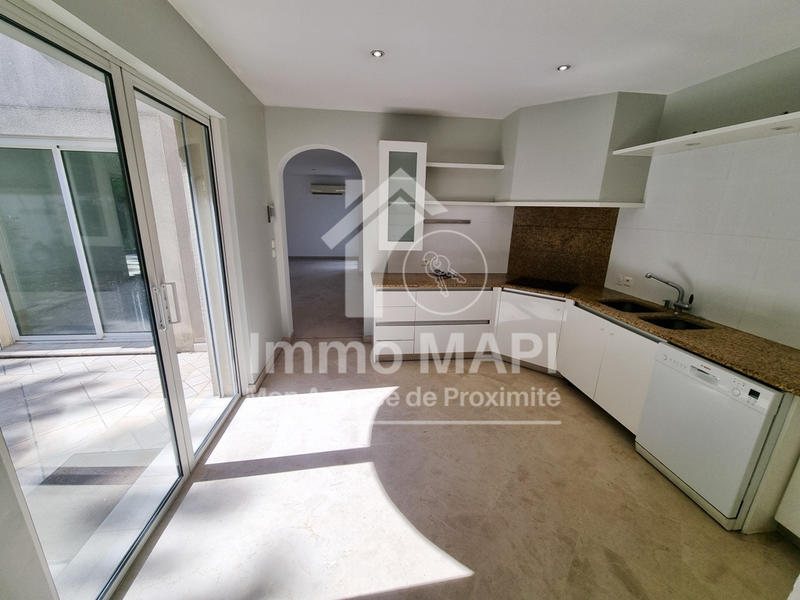 Maison - 170 m² - 5 pièces