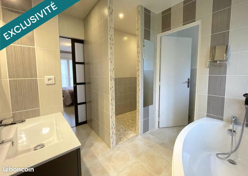 Maison de village - 145 m² - 6 pièces