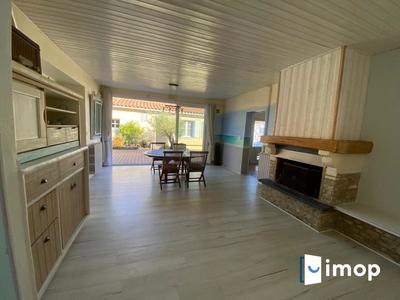 Maison - 209 m² - 7 pièces