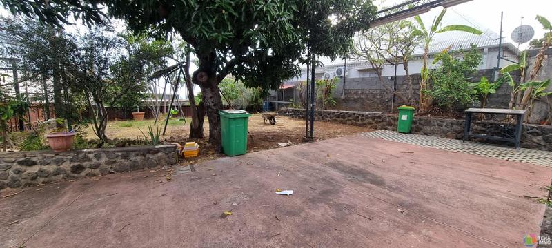 Bureau - 300 m² - 9 pièces