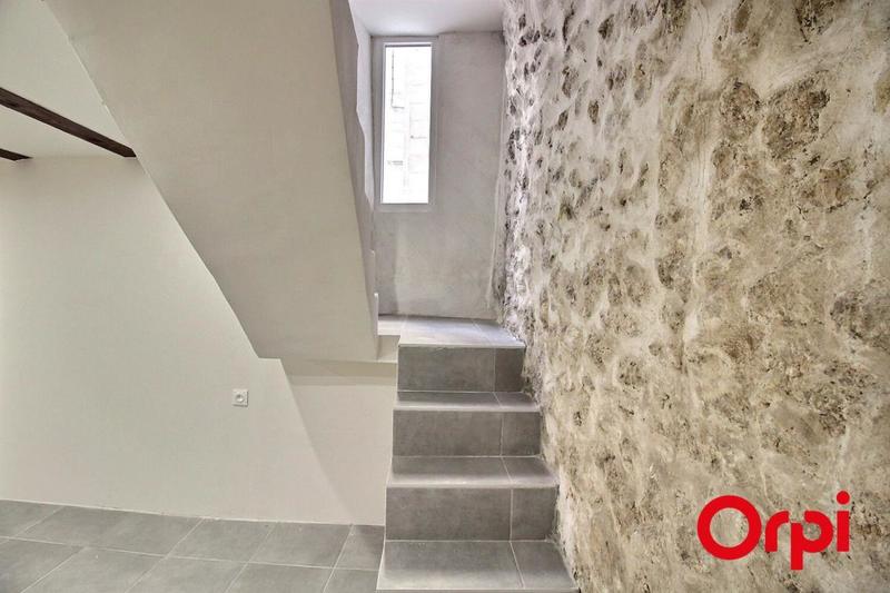 Appartement - 100 m² - 4 pièces